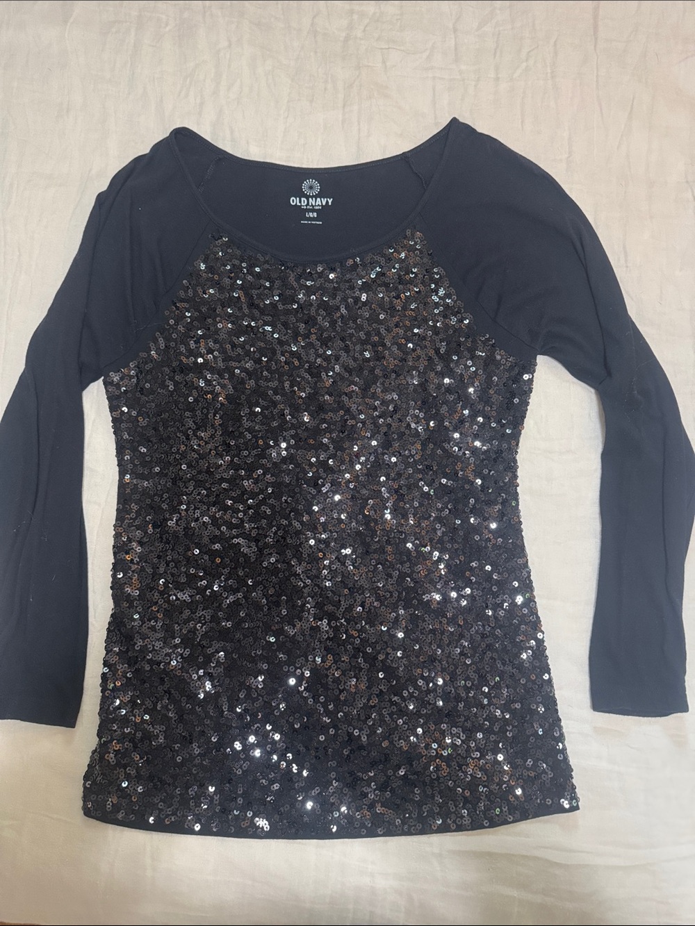 Old Navy Black Sequin Long-Sleeve Top